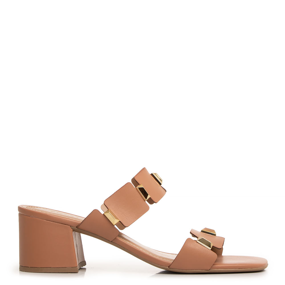 Tamanco Nude Tachas