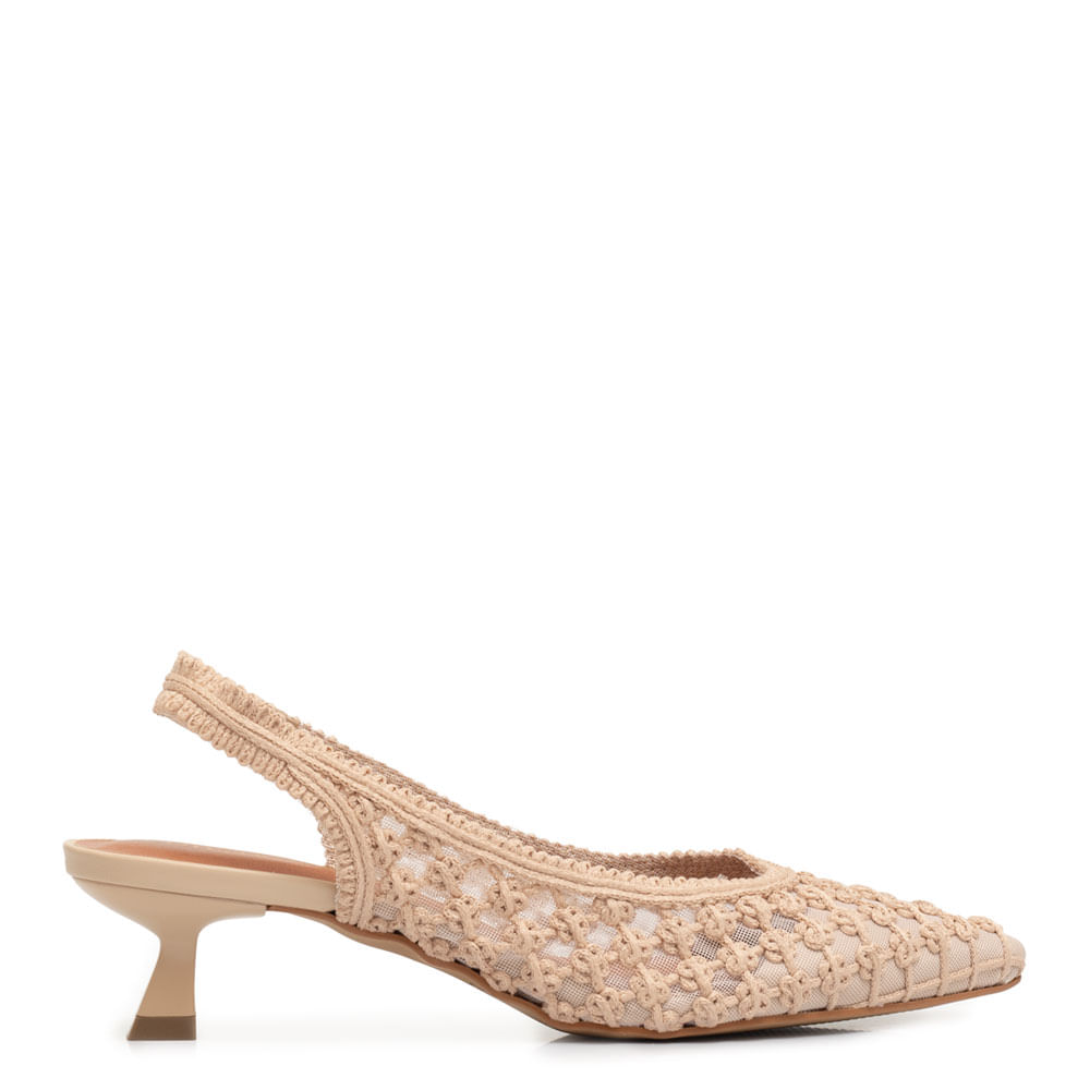 Scarpin Slingback Trama