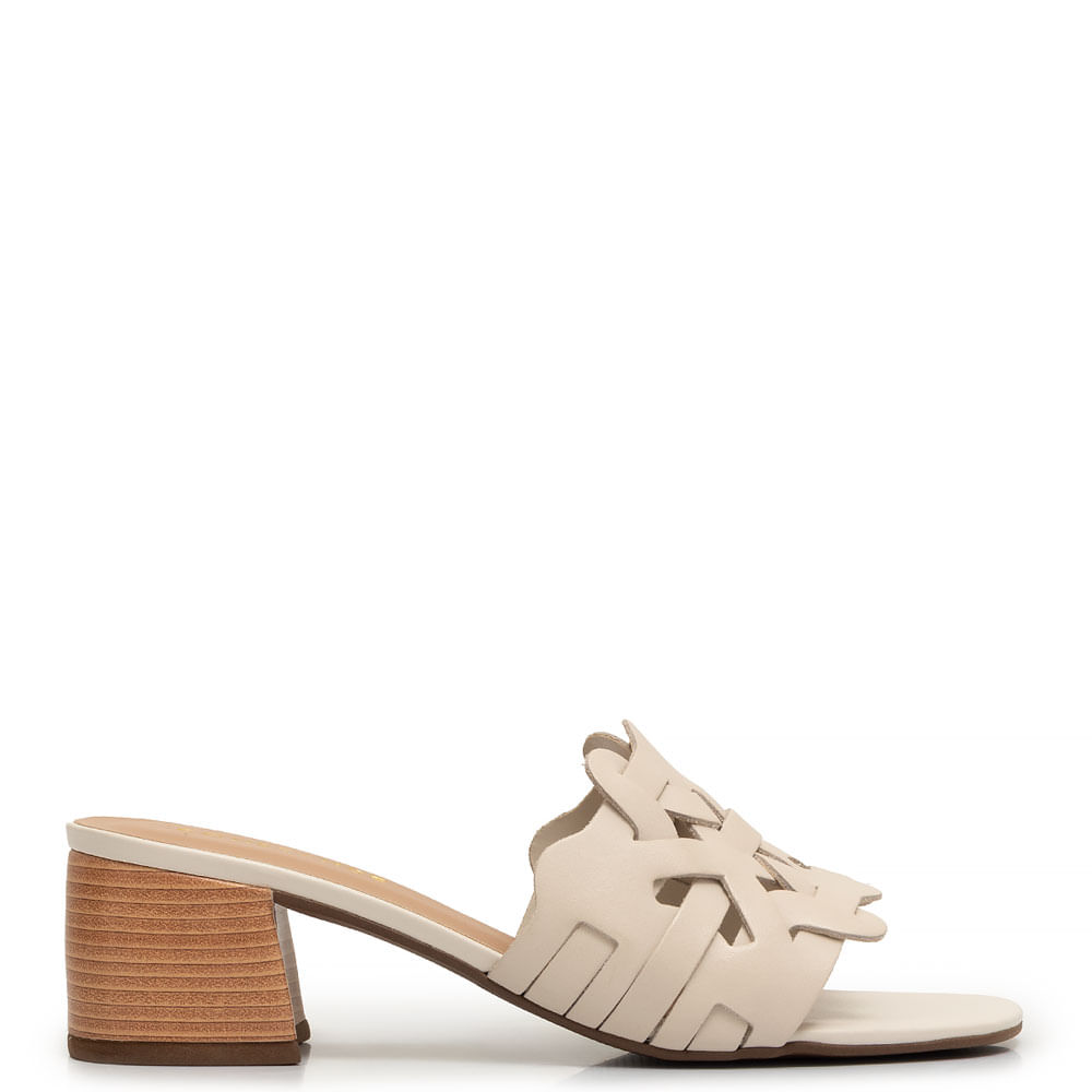 Tamanco Off White Couro Recortes