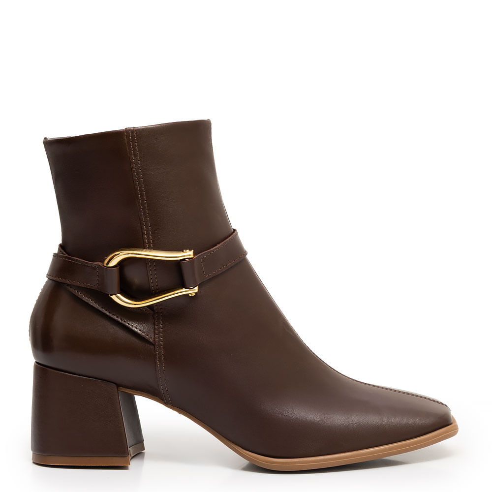 Bota Marrom Couro Fivela