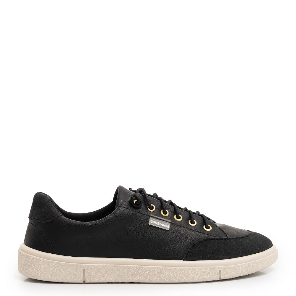 Tênis Preto Comfort Ilhós