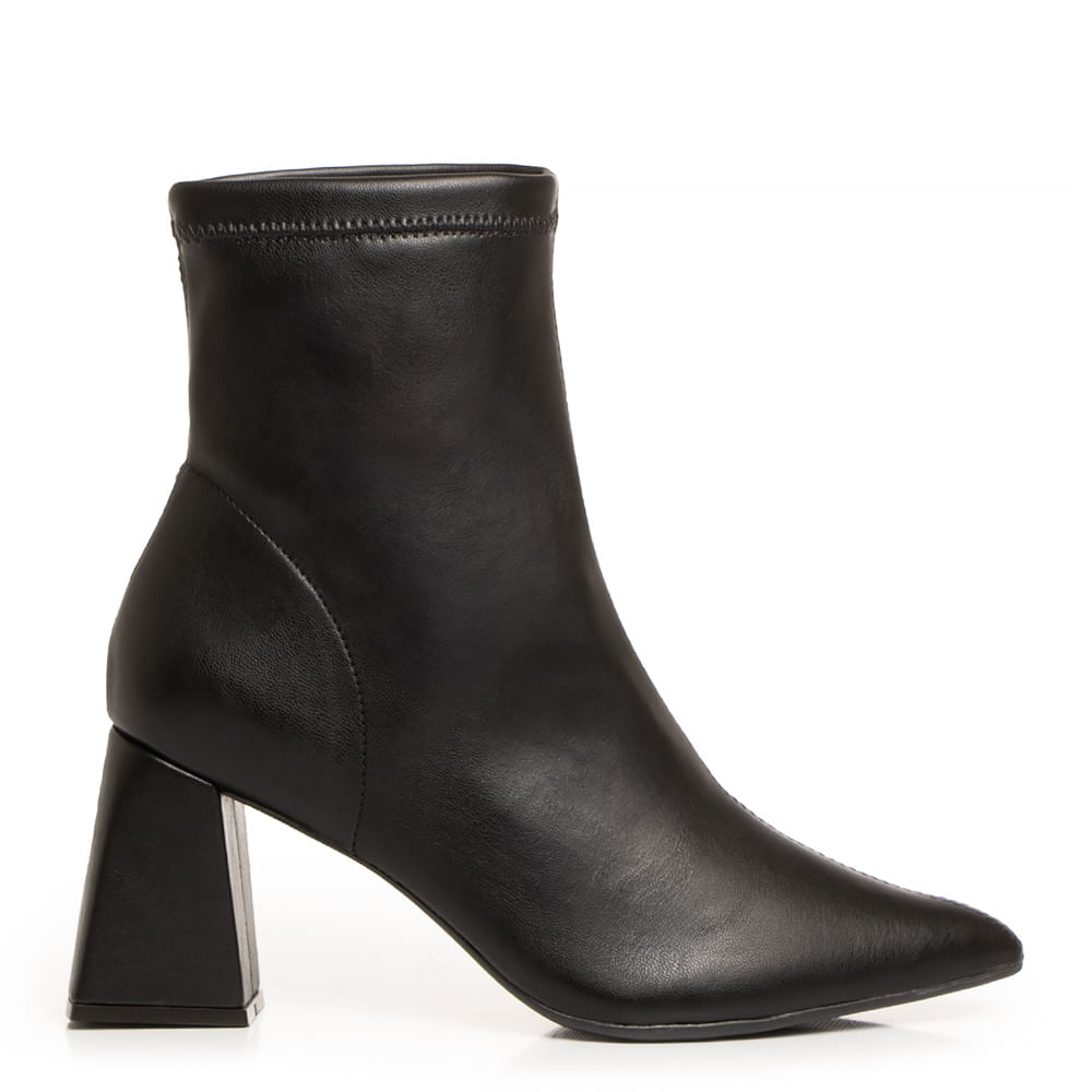 Ankle Boot Preta Calce Fácil